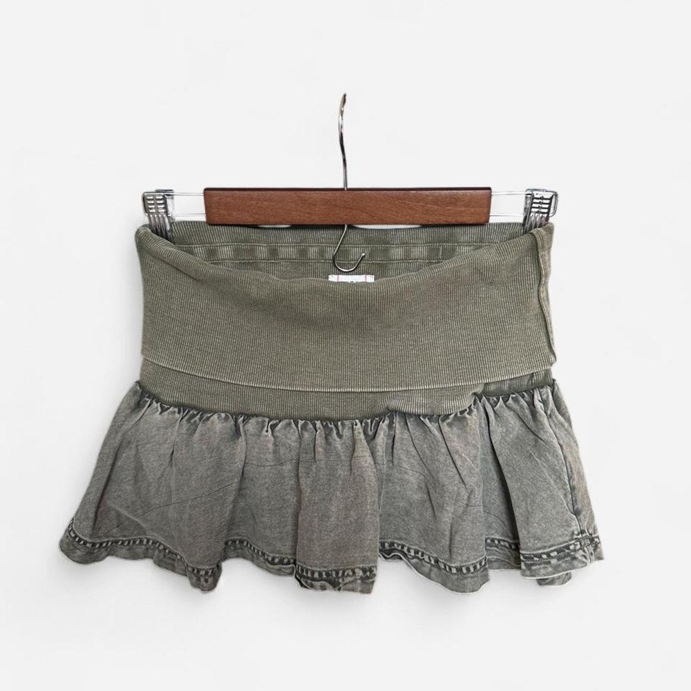 BDG Urban Outfitters Washed Olive Green Ruffle Micro Mini Skirt Size Small